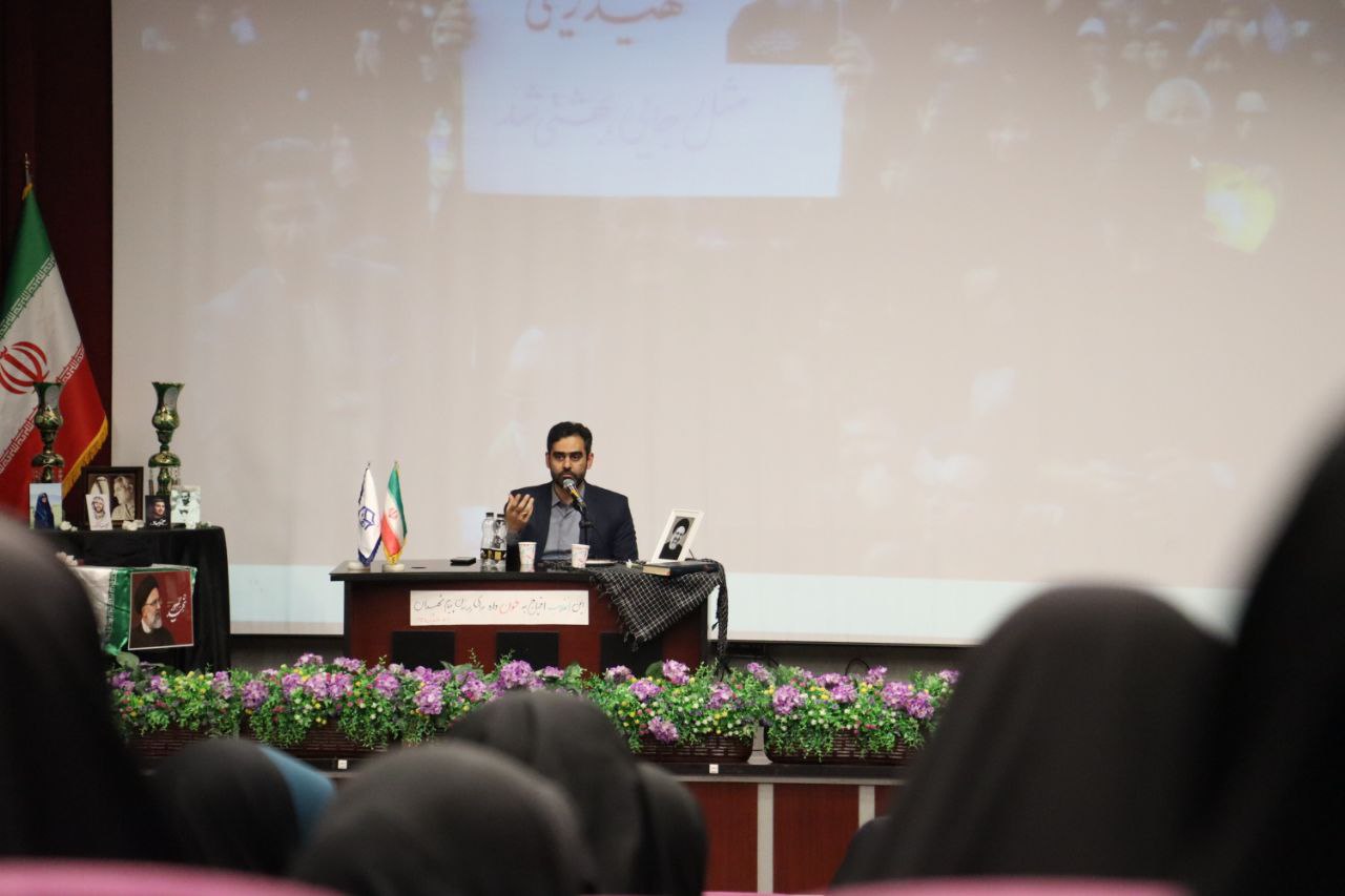 به جلیلی رای میدهم ؛ پاسخ دکتر ثابتی به دانشجویان + دلایل رای دادن